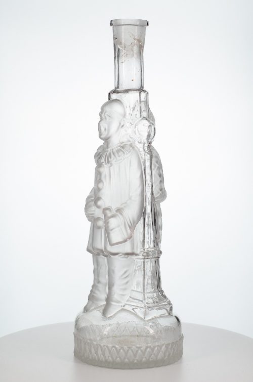 Ракурс 1.2. Фигурная бутылка «Пьеро и Арлекин». Российская империя. XIX - XX век.