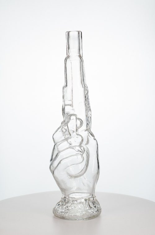 Фигурная бутылка «Рука, держащая пистолет». Франция. XIX - XX век.