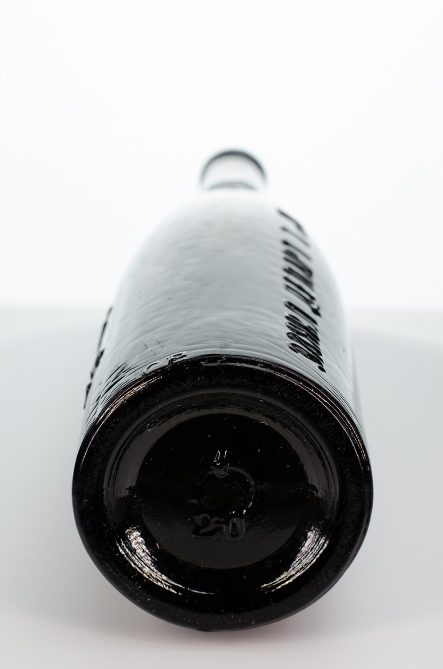 Фотография дна бутылка пивная № 2 «Шаболовский К. Г. и Ко»