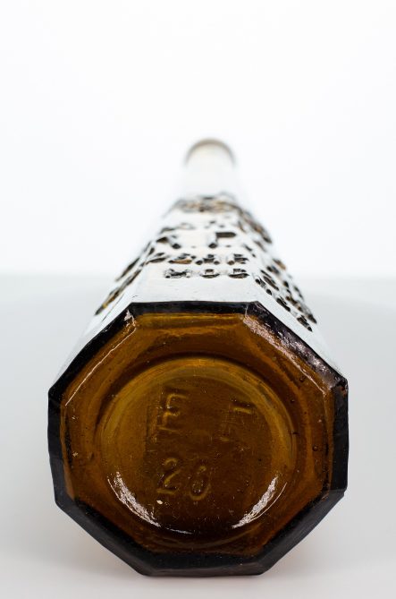Фотография дна бутылка пивная № 1 «К.Г. и Ко. Шаболовский ПЗ»